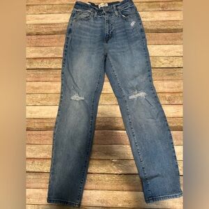 Universal Thread High Rise 90s Slim Jeans
